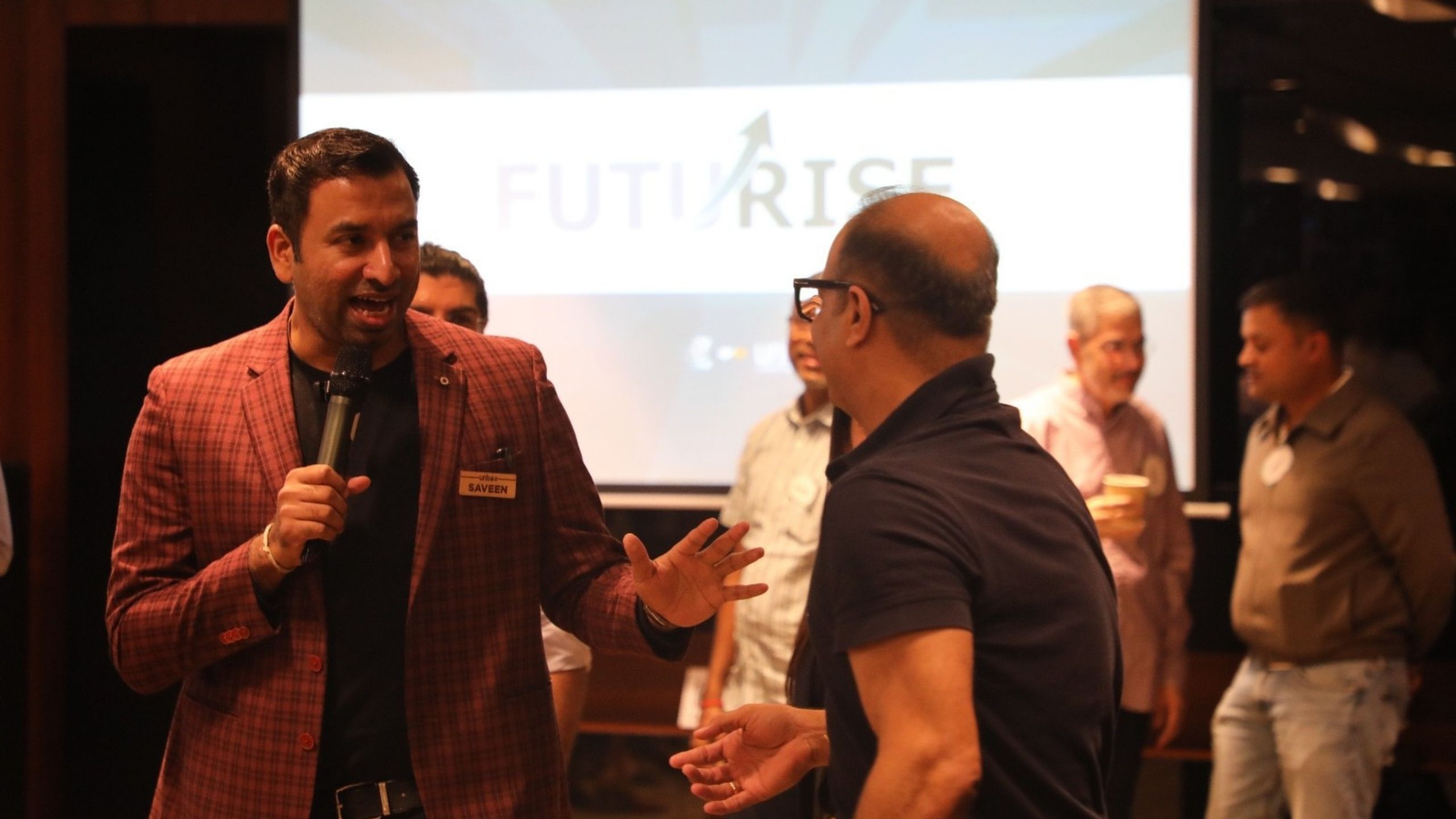 Saveen Hegde leading an interactive workshop